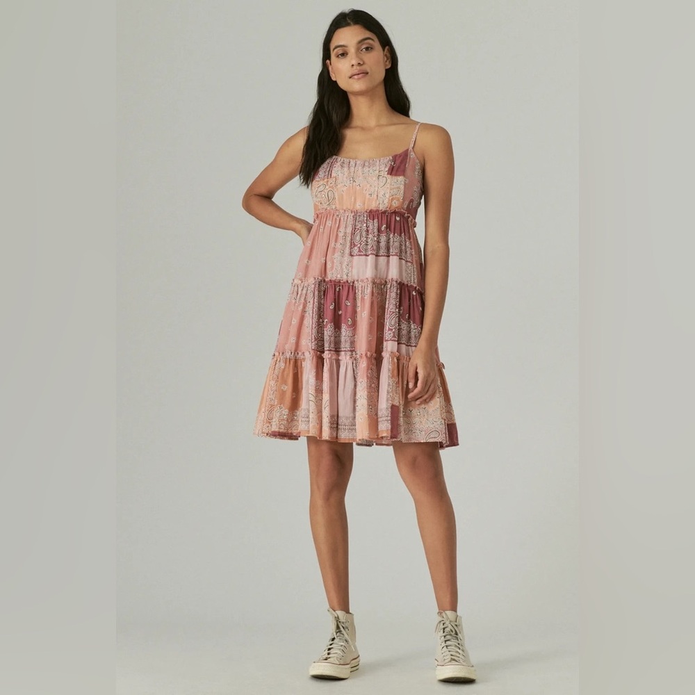 Patchwork Pink Sleeveless Dress
LUCKY BRAND
Tiered Mini Dress